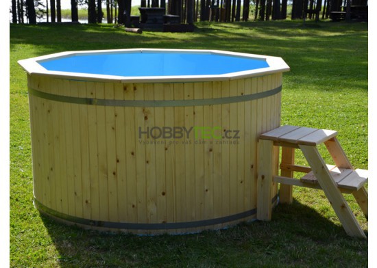 Wasserversorgung in der heißen Wanne