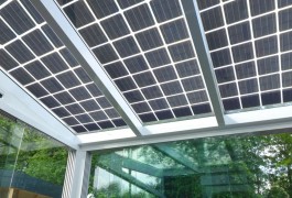 Aluminium- Terassenüberdachung SOLAR ENERGO 7 x 4 m mit Photovoltaikanlage 5,32 kW + Batterie 6,2 kW