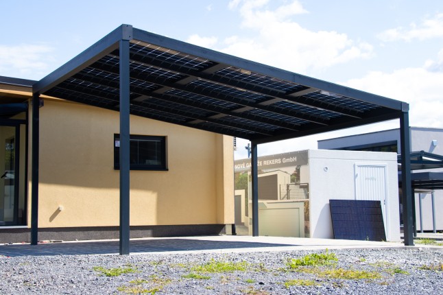 Solarüberdachung der Serie Neapol NEAPOL 545x551 cm Solar Energo