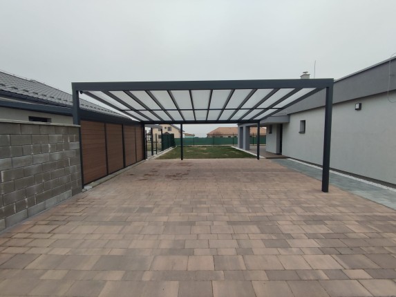 Aluminium-Carport SOLAR ENERGO 6 x 6 m mit Photovoltaikanlage 6,84 kW + Batterie 6,2 kW